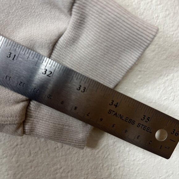 Lululemon Sweatshirt Size L Very Rare "Further" Women's Marathon Pullover Gray - Picture 10 of 12